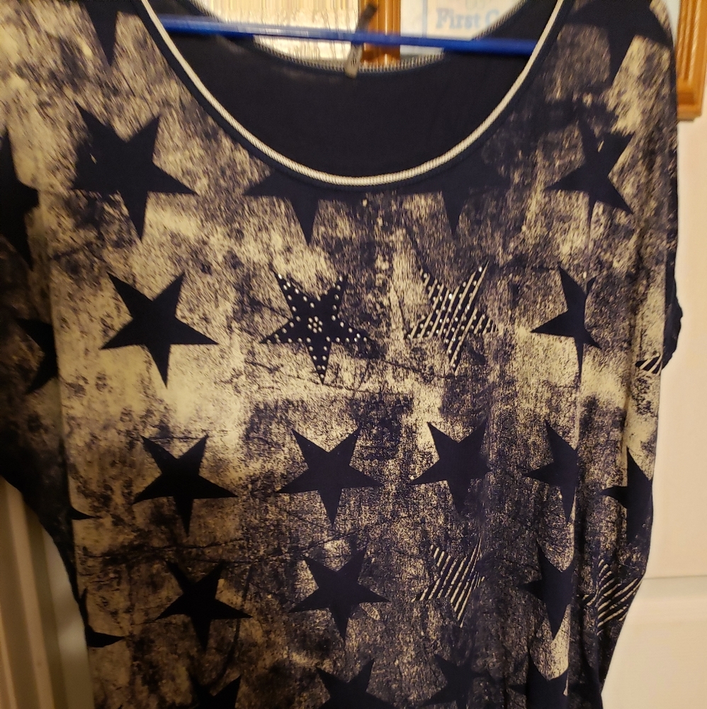 Ladies top